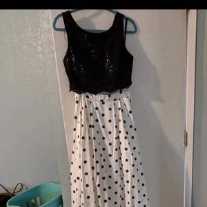 2 piece pok a dot dress